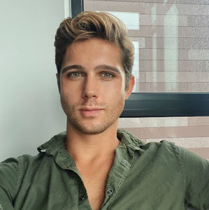 Meet your Posher, Brandon